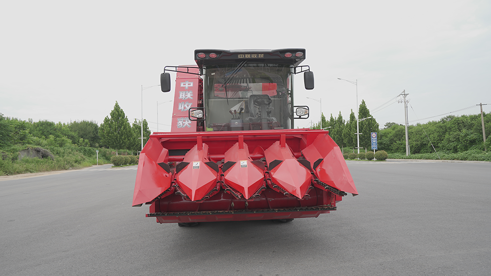 九游会4YZJ-4型自走式玉米穗茎收获机